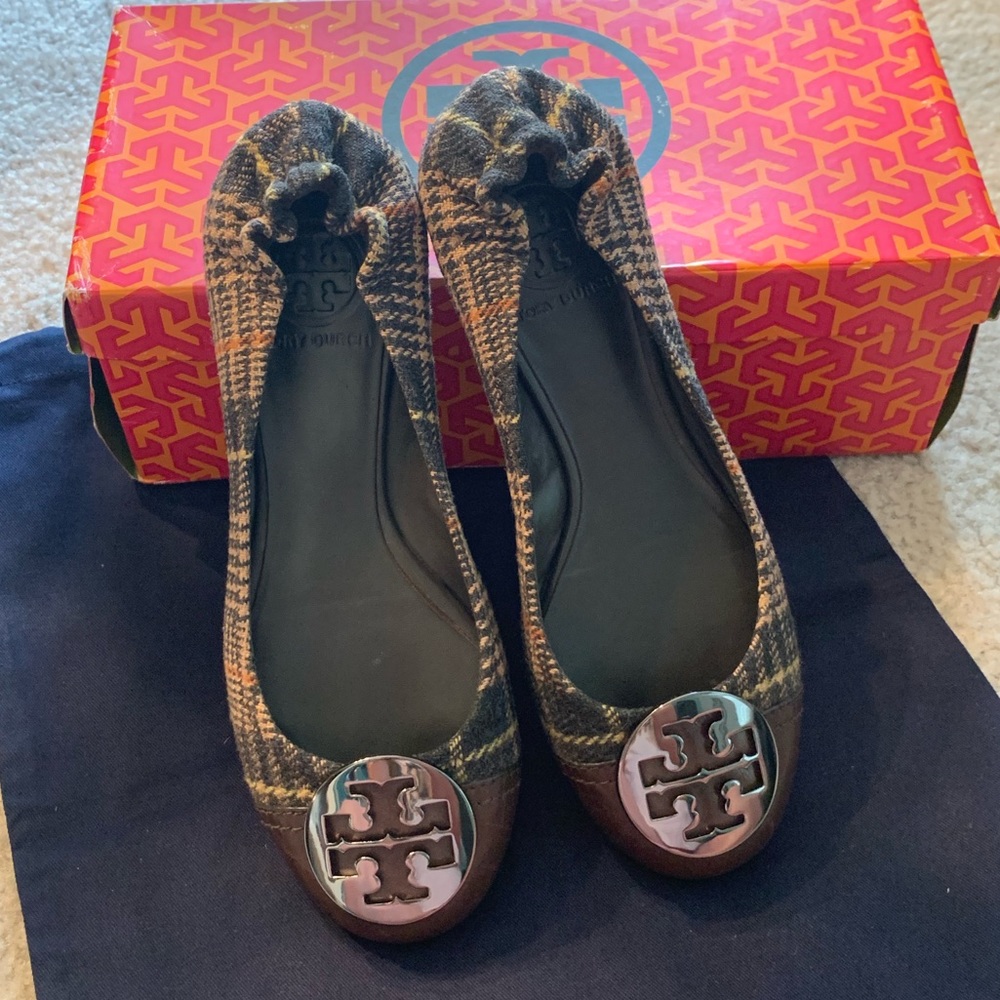 Tory Burch Serena 2 Plaid flats size 6